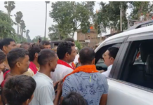 मोकामा में गंगा का कहर, कई गांवों में घुसा बाढ़ का पानी; अनंत सिंह ने लिया जायजा